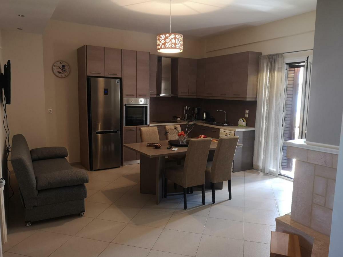 Eleni Apartment Пердика Экстерьер фото